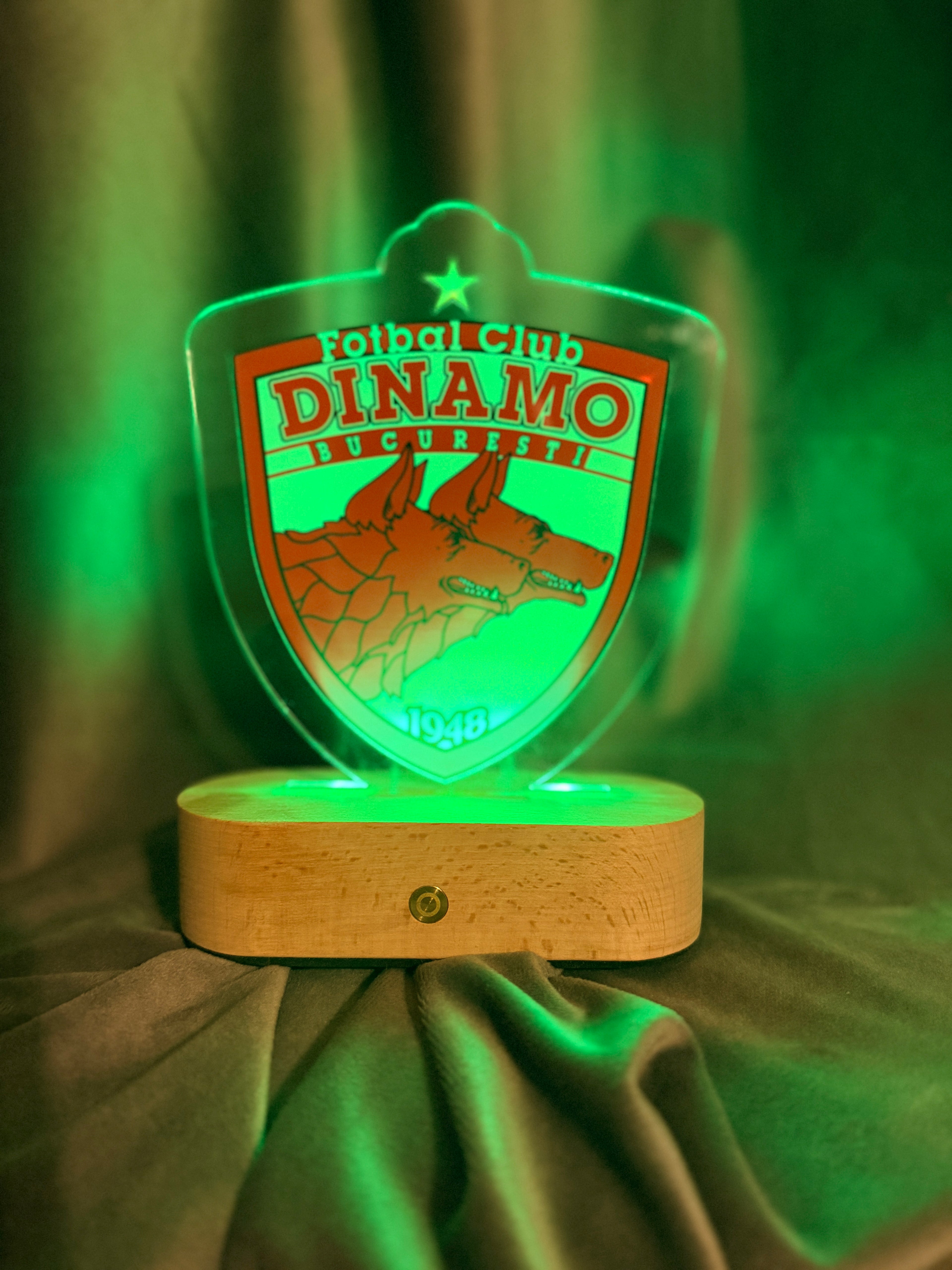 Lampa LED 3D  - DINAMO