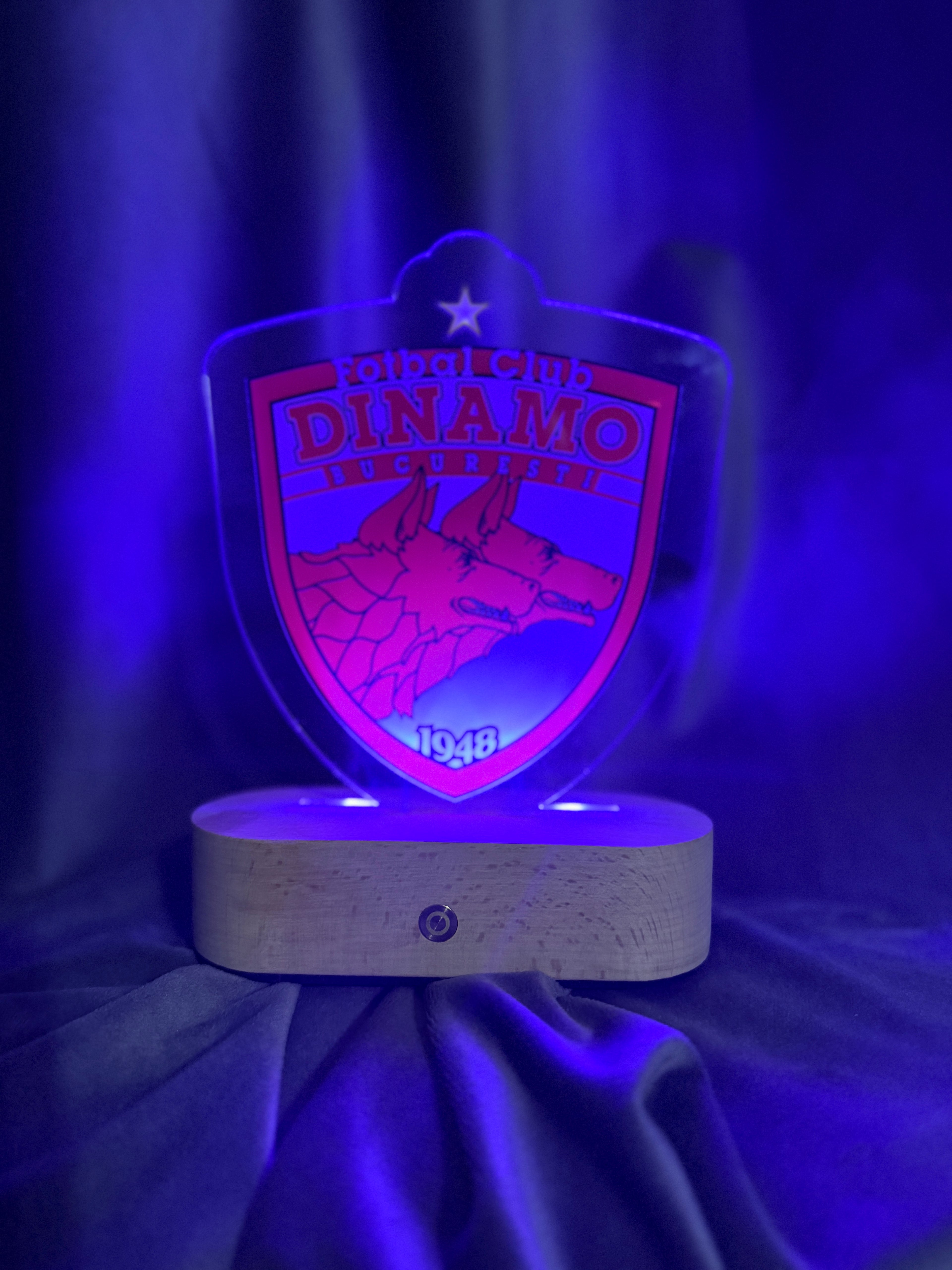 Lampa LED 3D  - DINAMO
