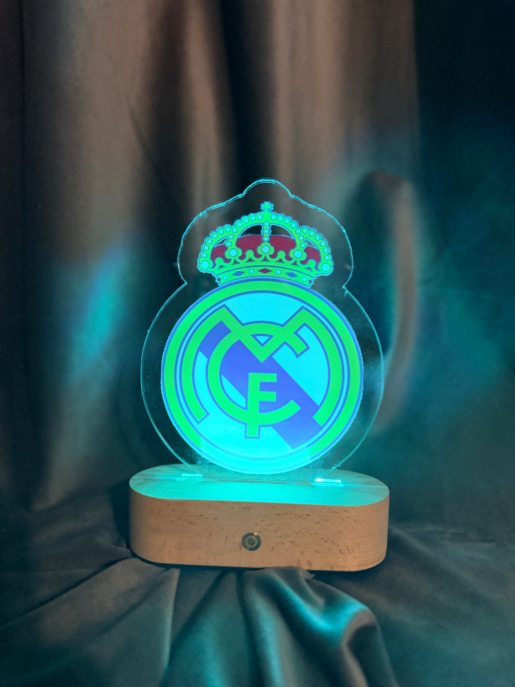 Lampa LED 3D  - REAL MADRID