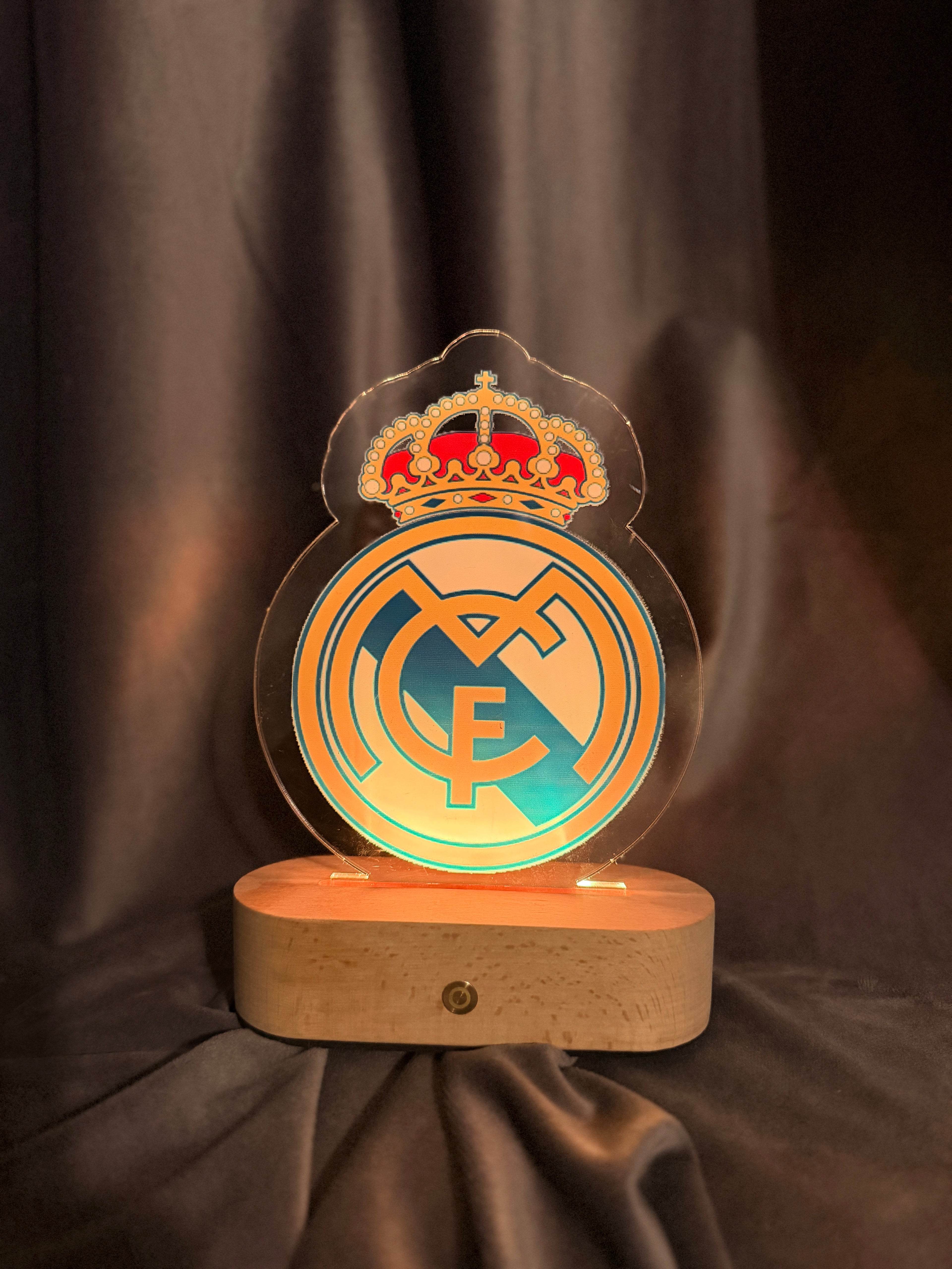 Lampa LED 3D  - REAL MADRID