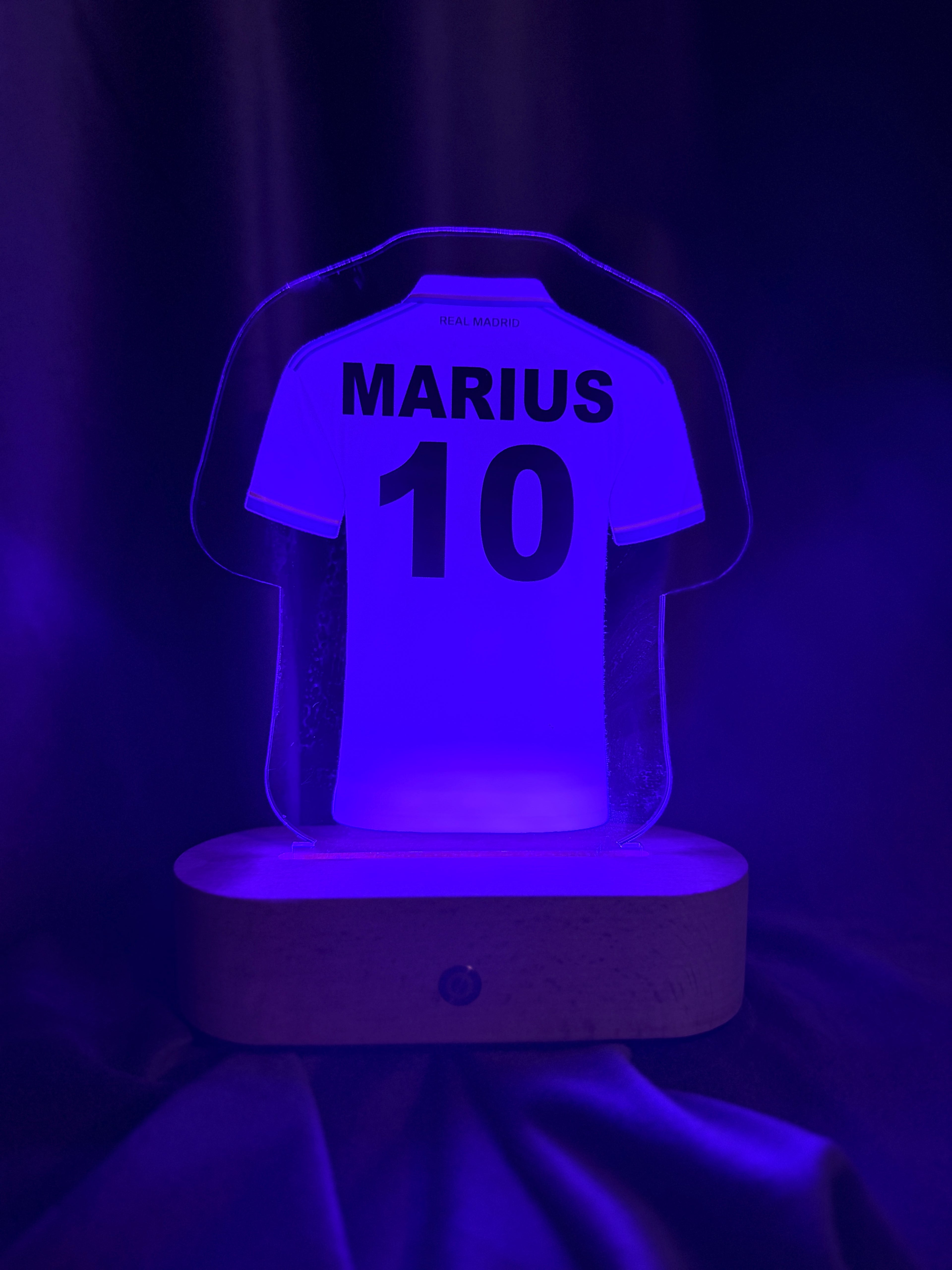 Lampa LED 3D  -  Tricou REAL MADRID