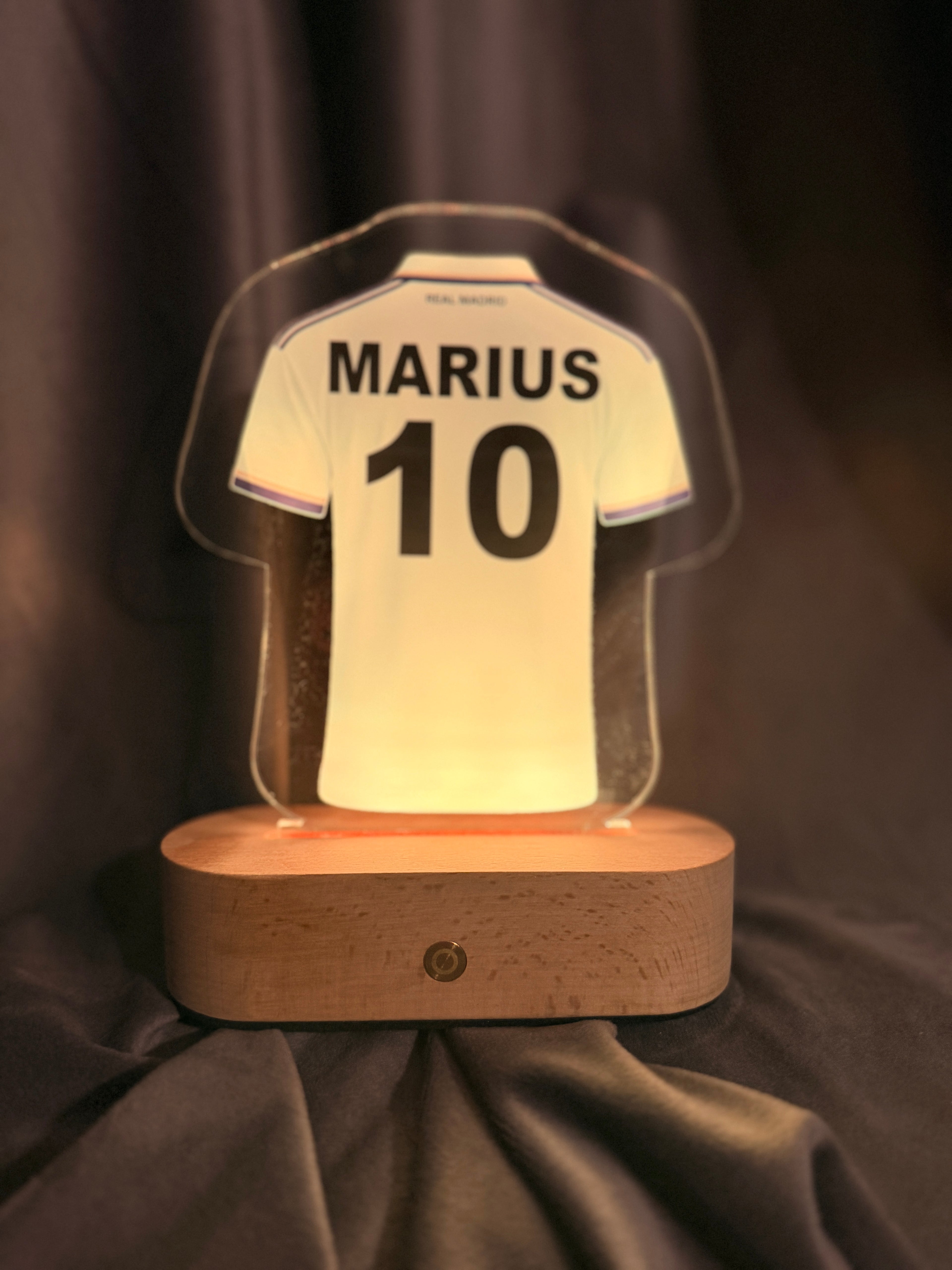 Lampa LED 3D  -  Tricou REAL MADRID