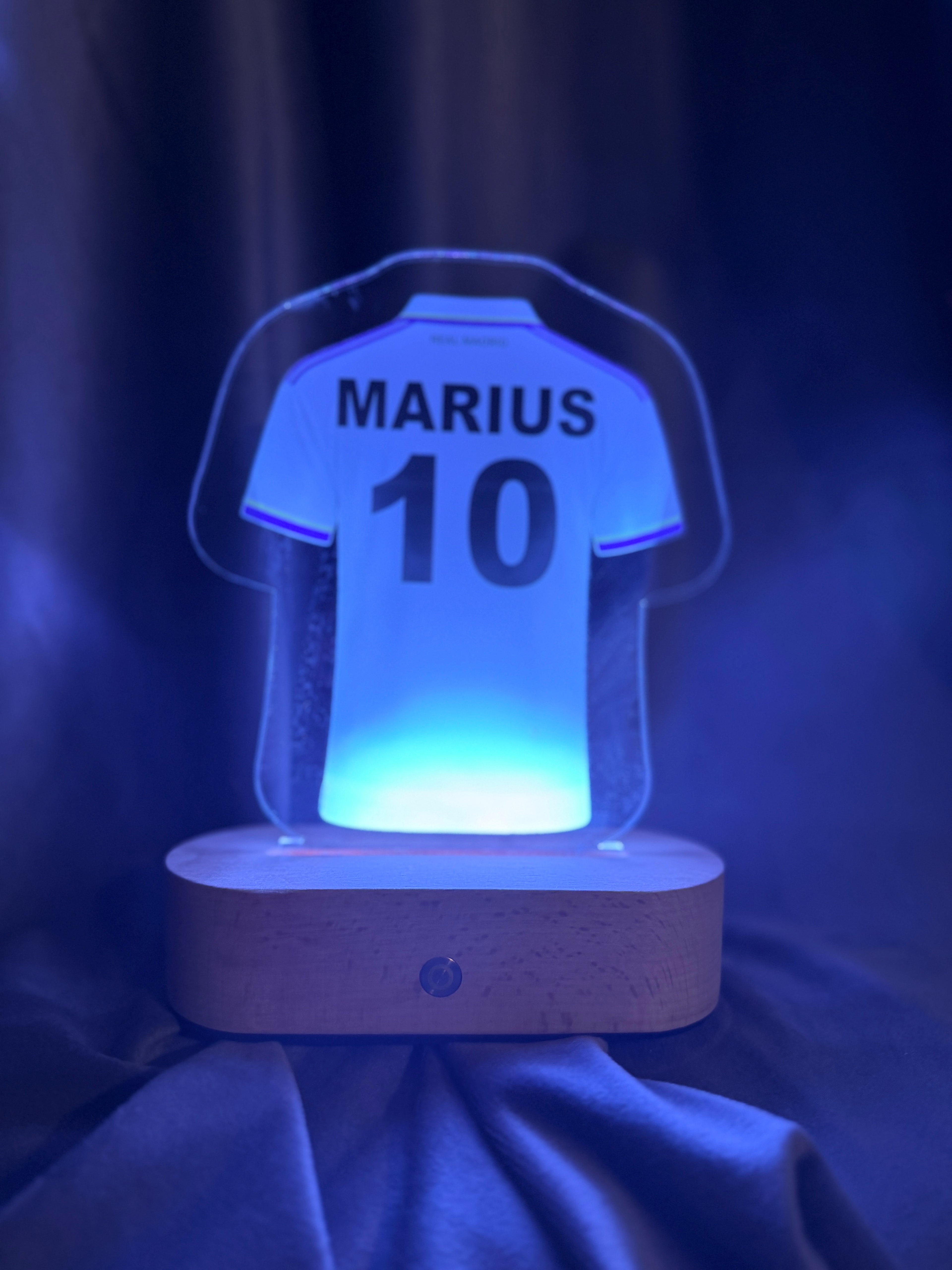 Lampa LED 3D  -  Tricou REAL MADRID
